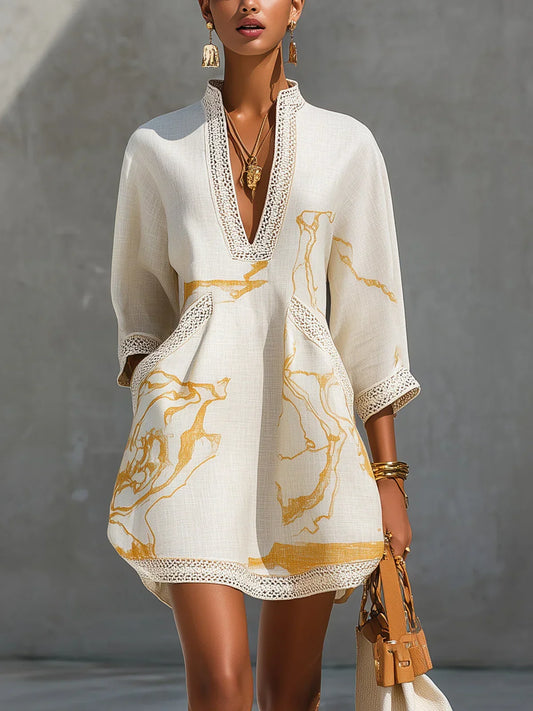 Renata - Minivestido de encaje con estampado dorado y escote en V profundo
