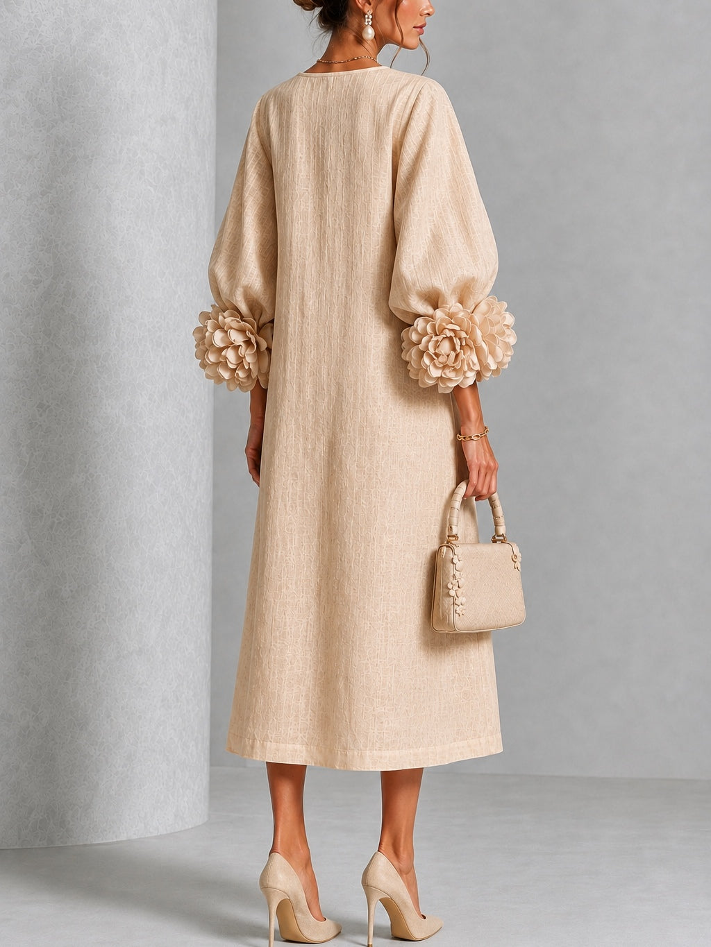 Amber | Minivestido de mezcla de lino con puños color rosa, beige