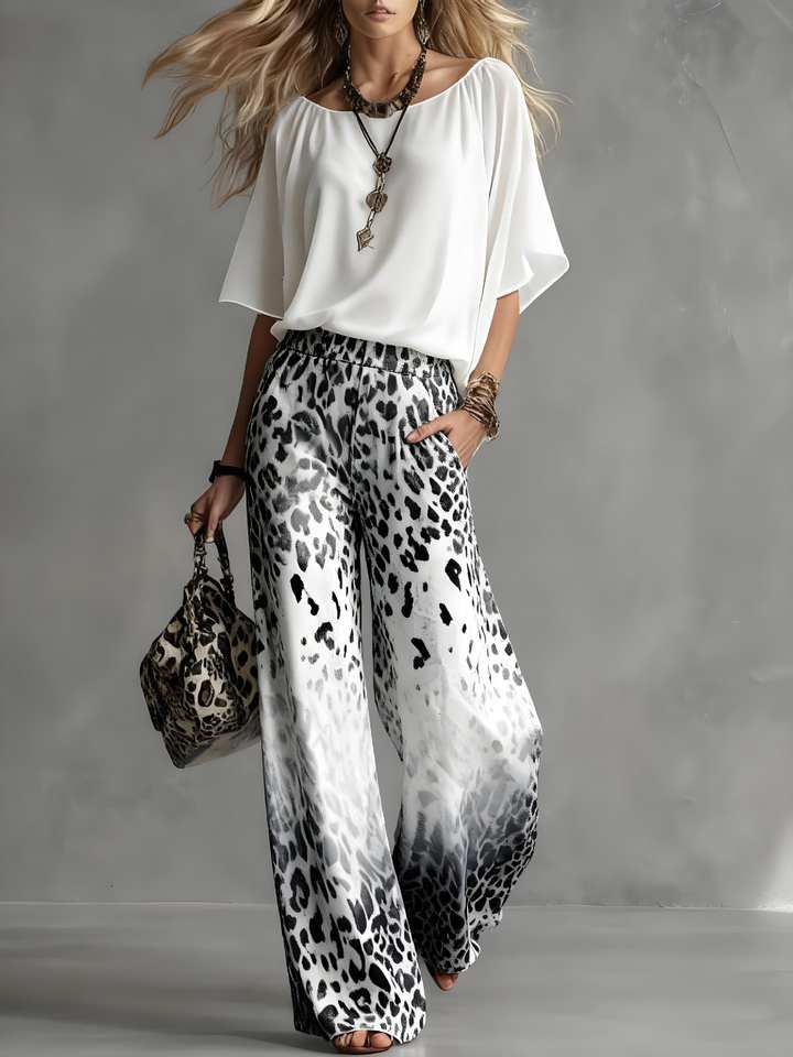 Fiorella | Completo Blusa Bianca e Pantalone Leopardato